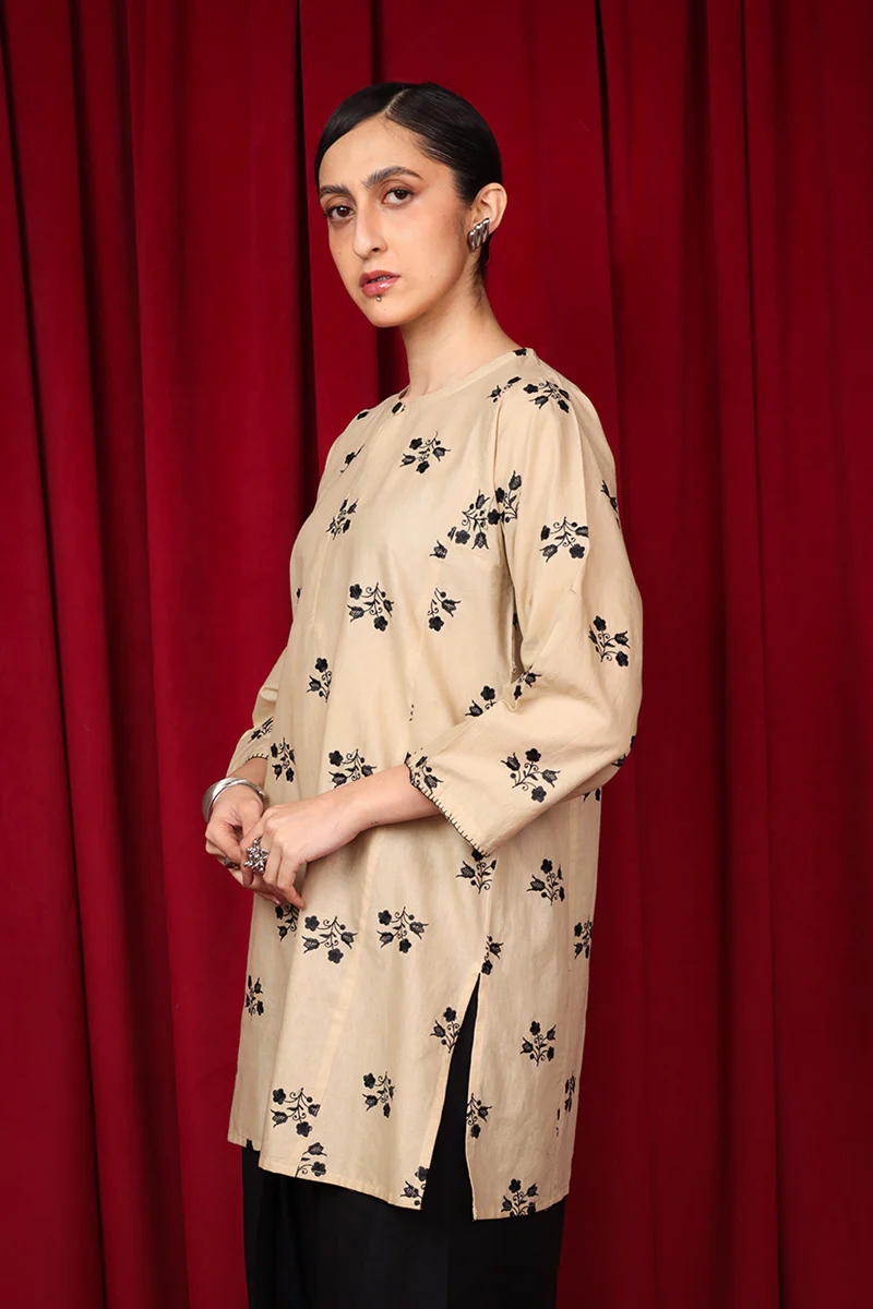 Opus Signature Kurta - Image 9