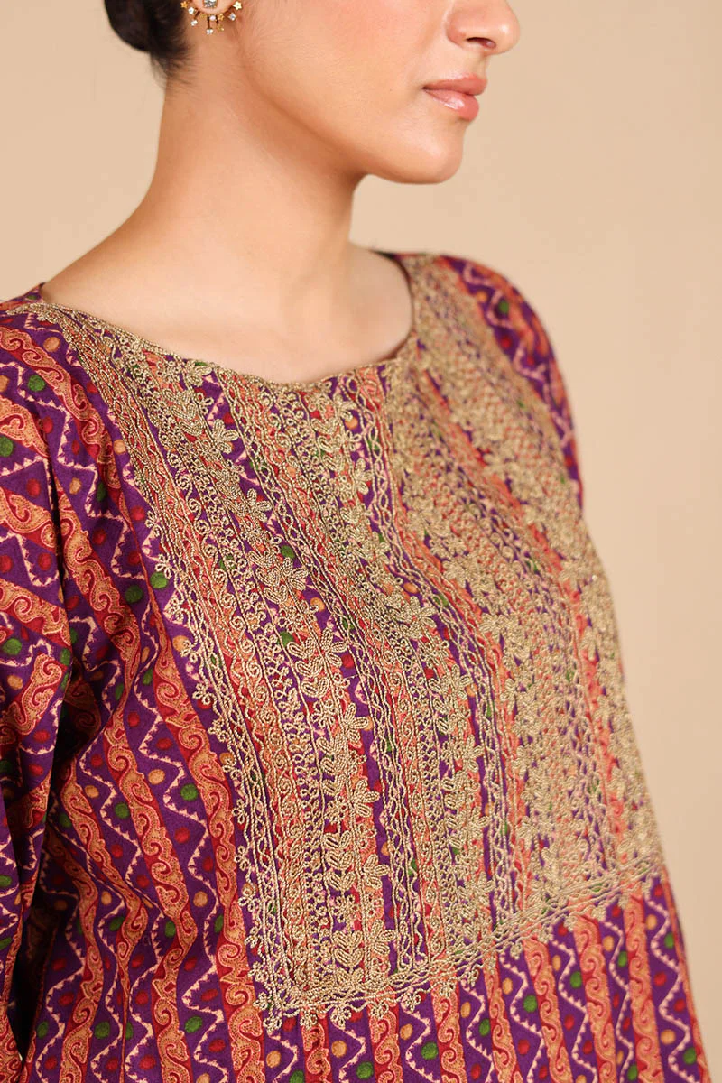 Shyrdak Embroidered Glow Duo - Image 15