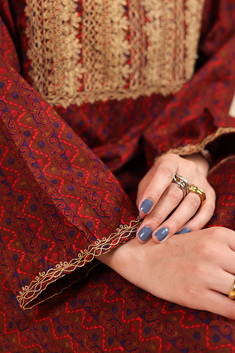 Shyrdak Embroidered Glow Duo - Image 6