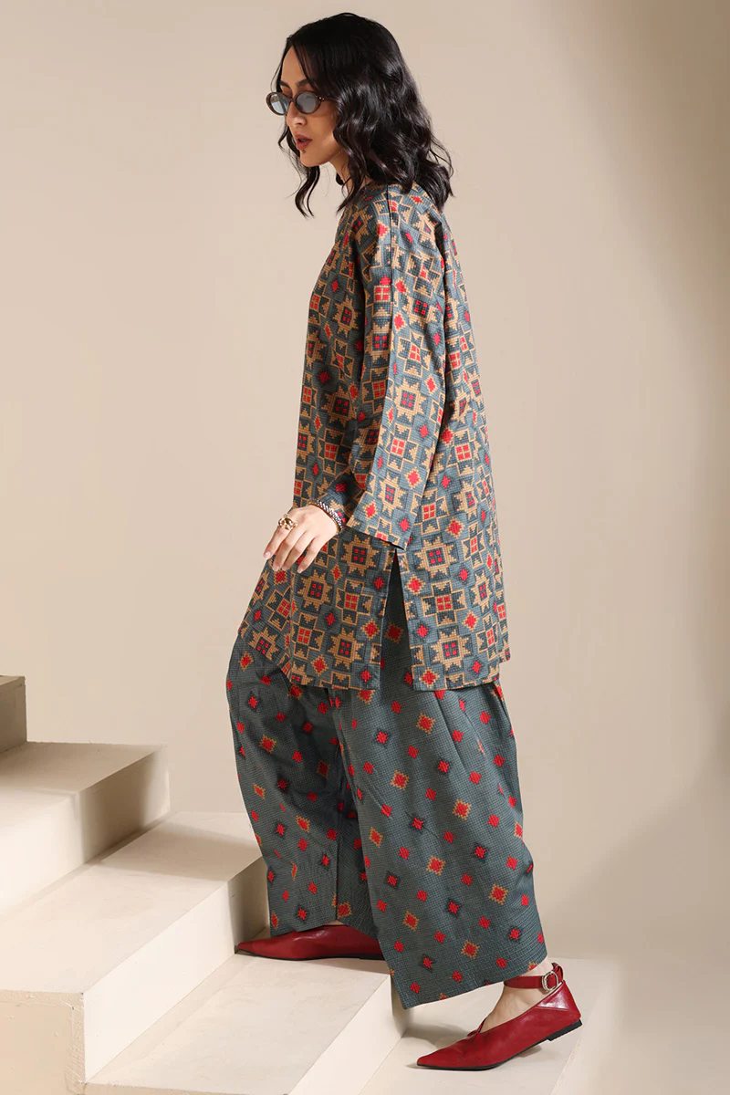 Woven Stories Signature Set