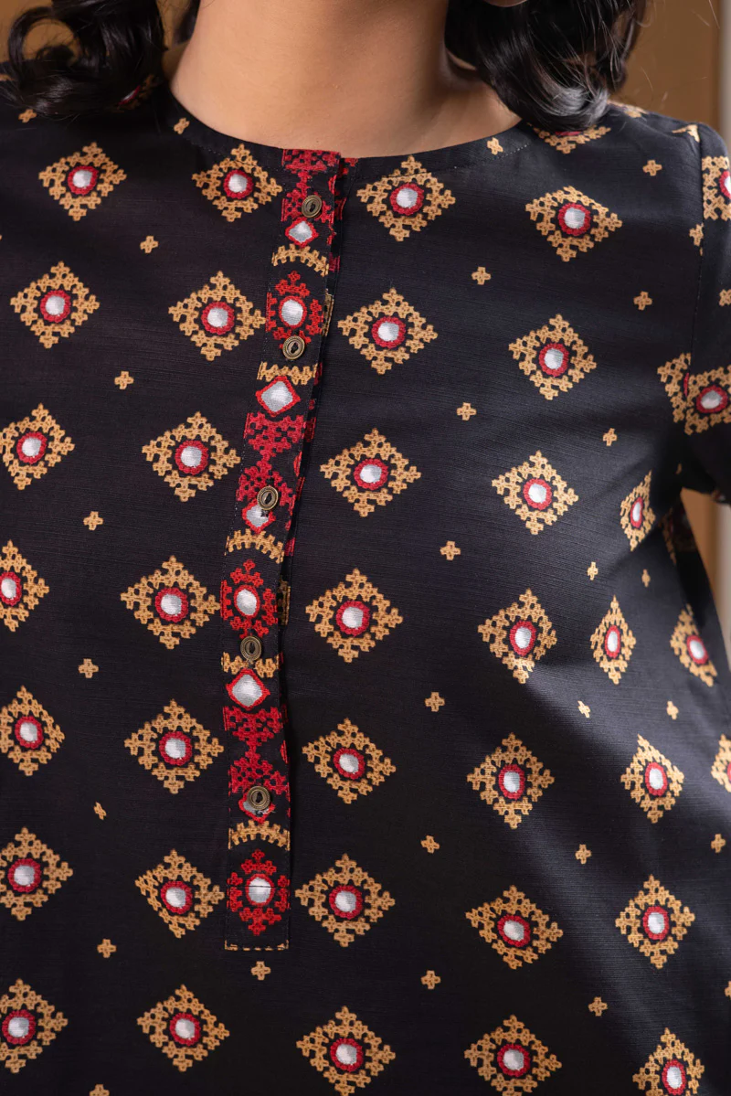Soul of Sindh Ajrak Set - Image 3