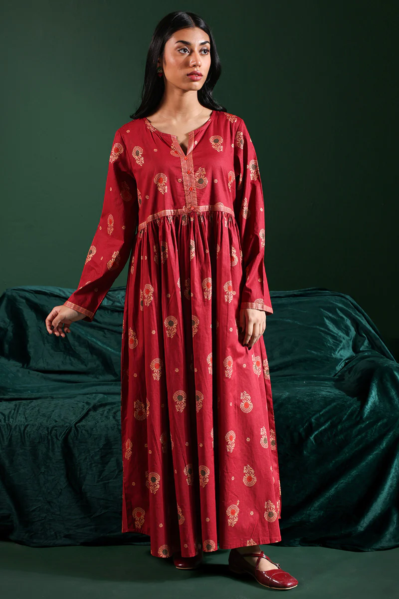 Zari Whisper Flared Dress - Image 7