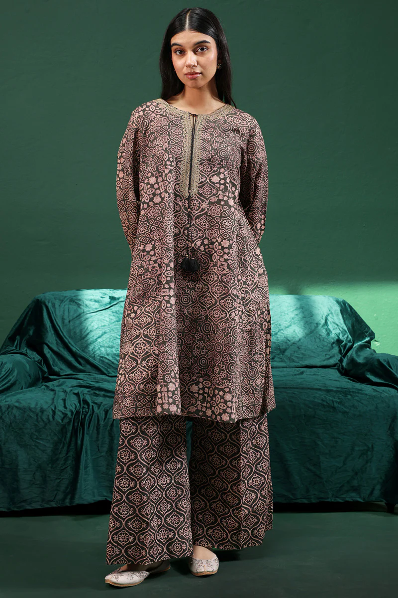 Ajrak Noir Thread play Set - Image 5