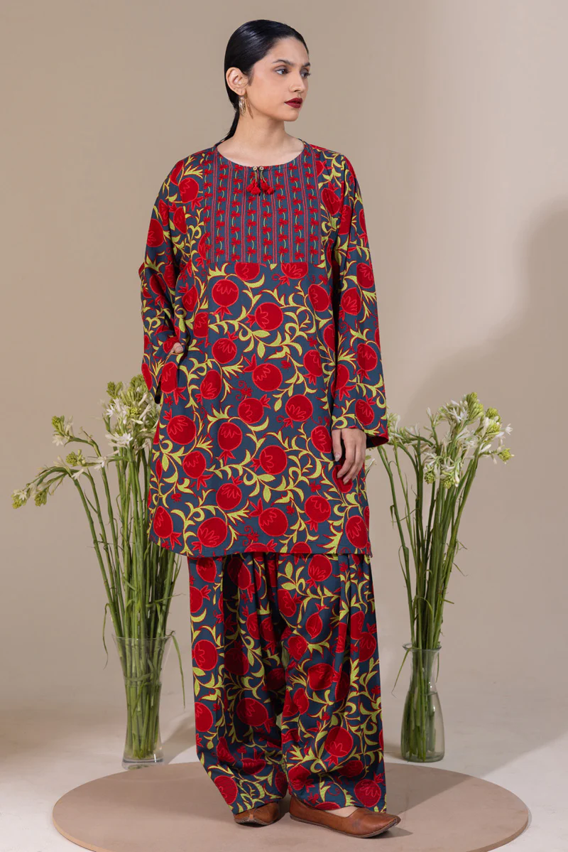 Tassel Touch Suzani Set - Image 3
