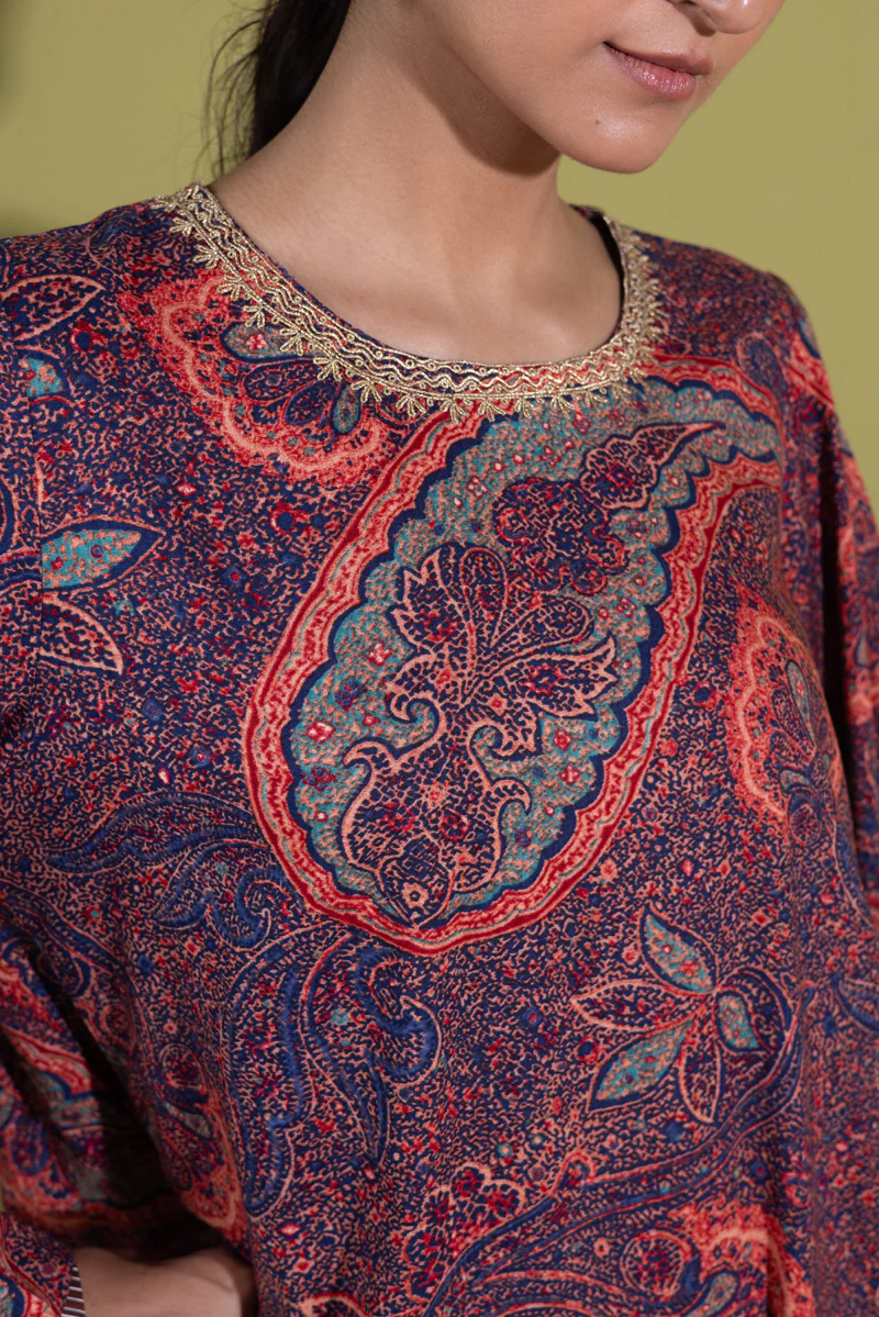 Gilded Jacquard Paisley Set - Image 2