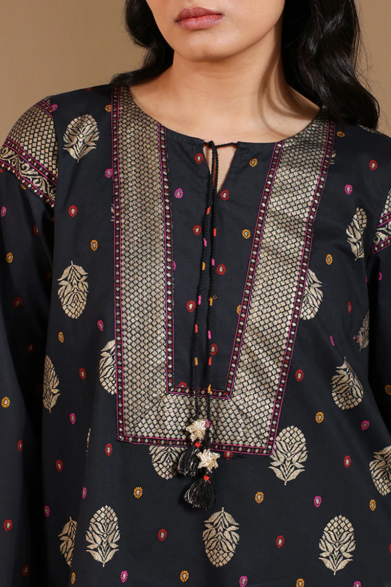 Zeenat Zari Set - Image 4