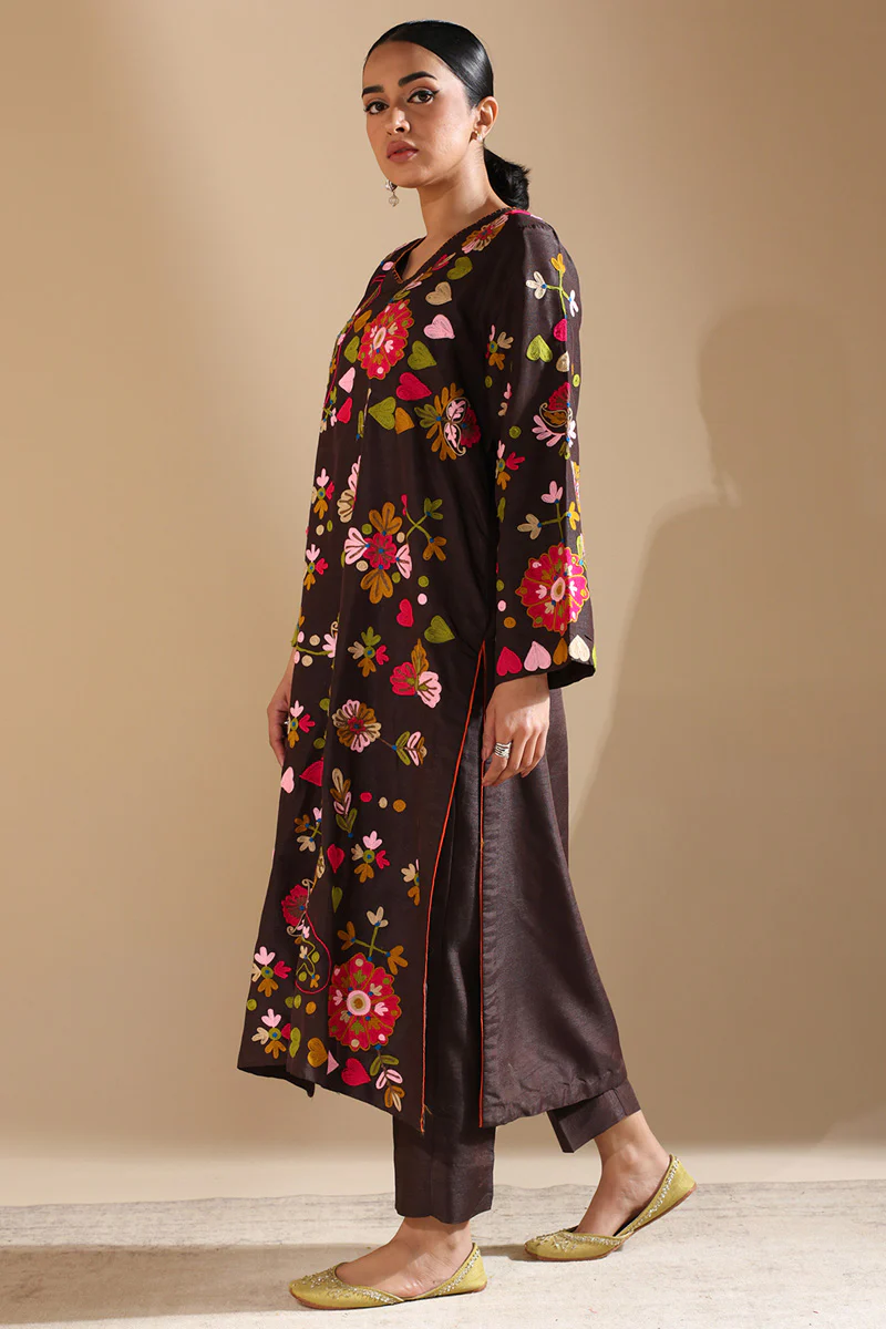 Folk Opulence Embroidered Set - Image 2