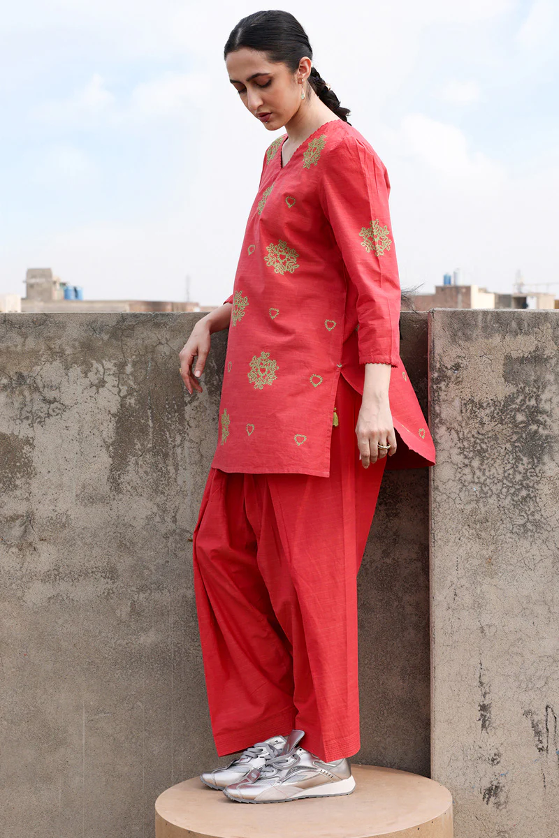 Dreamscape Embroidered Set - Image 11