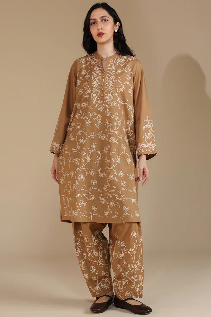 Timeless Threads Jaal Set - Image 6