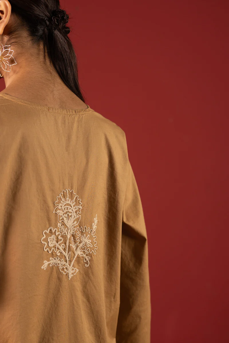 Timeless Threads Tasseled Set - Image 4