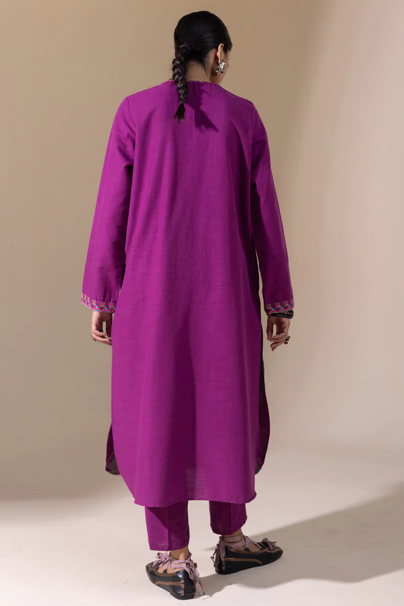 Damask Embroidered Set - Image 4