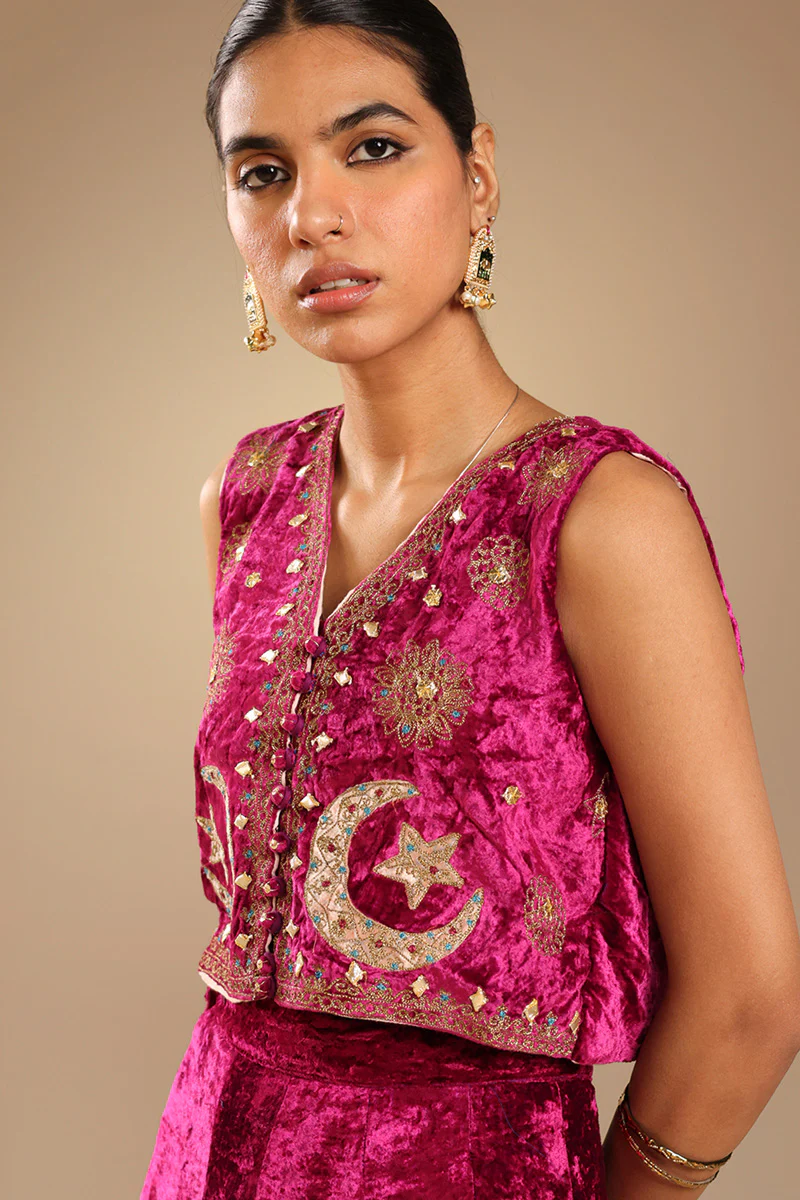 Chand Tara Embroidered Set - Image 6