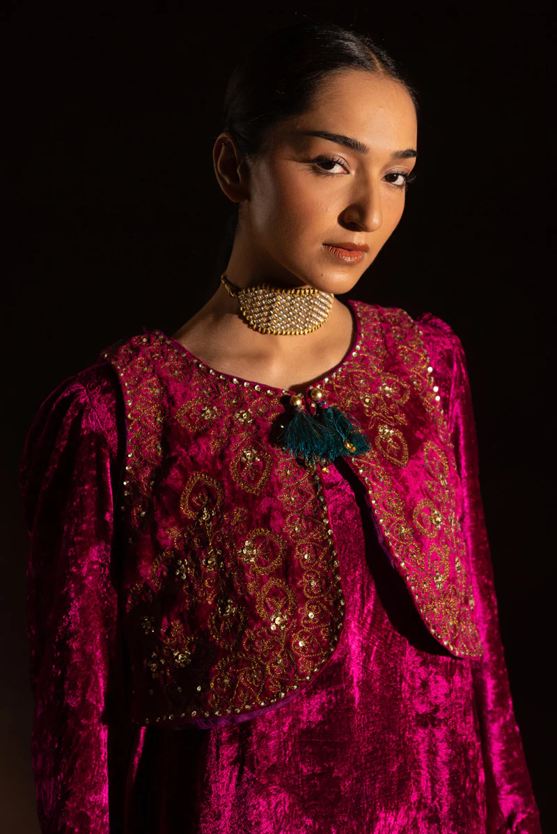 Velvet 3-Piece Koti Gharara Set - Image 10