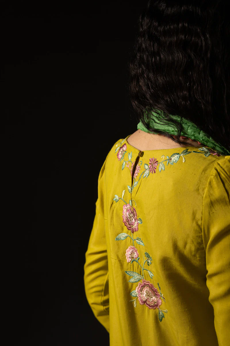 Embroidered Dreams 3-Piece Suit - Image 4