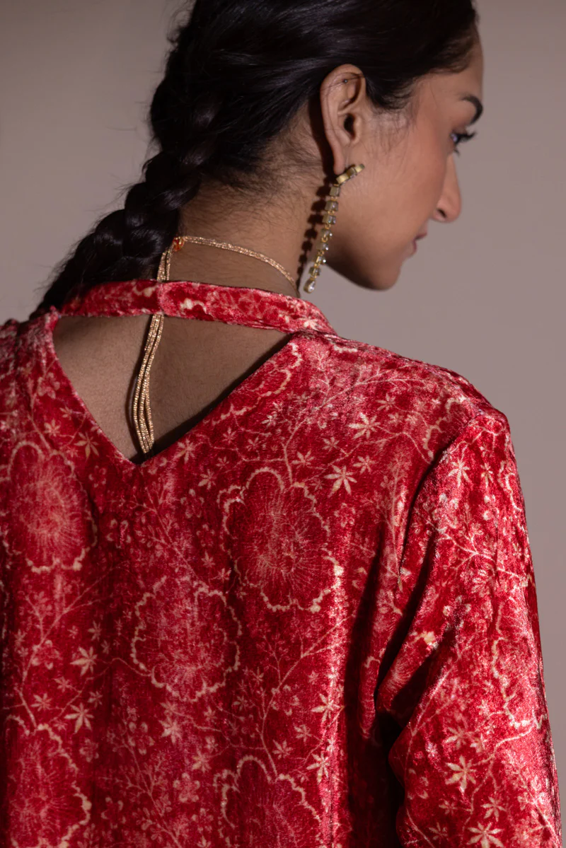 Bahaar Velvet Set - Image 3