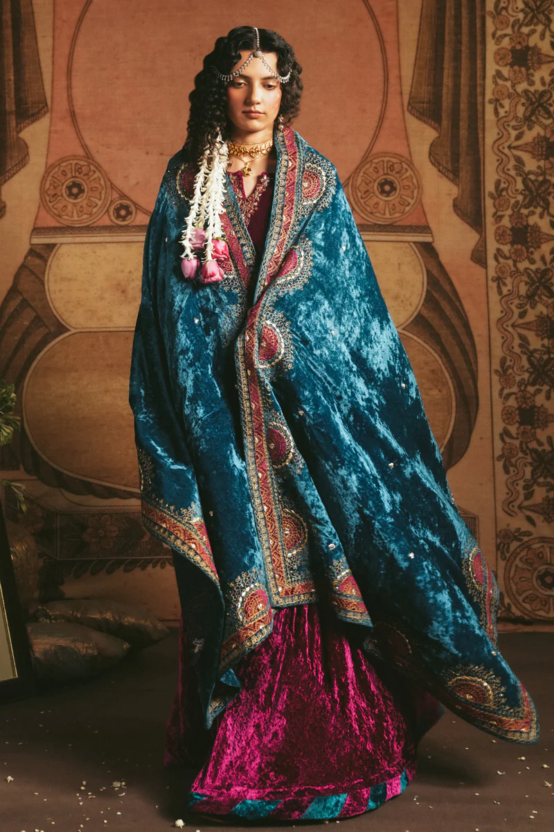 Feroza Festive Shawl - Image 5