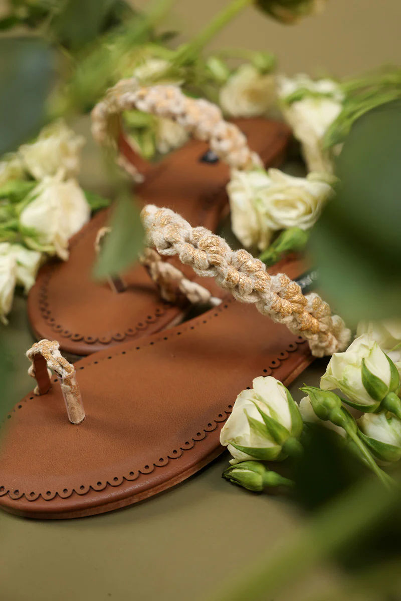 Desert Knot Slides - Image 3