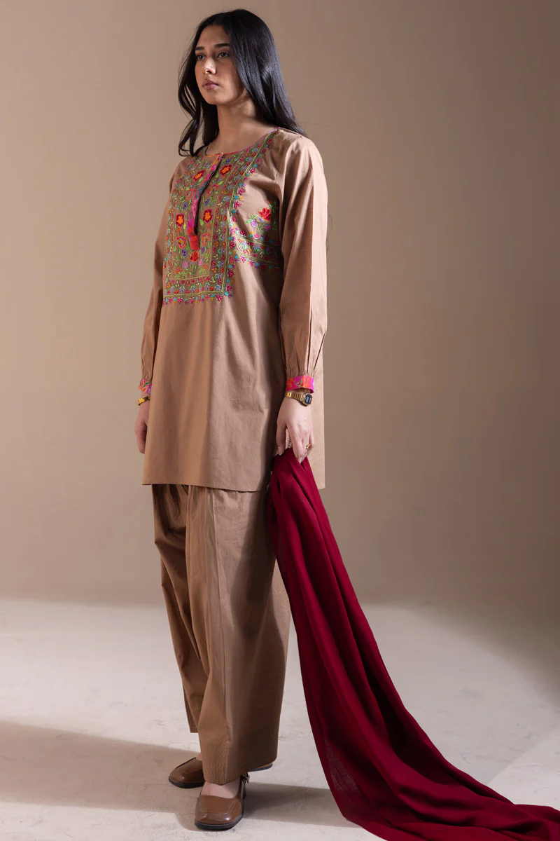 Hand-Crafted Melange Set - Image 3