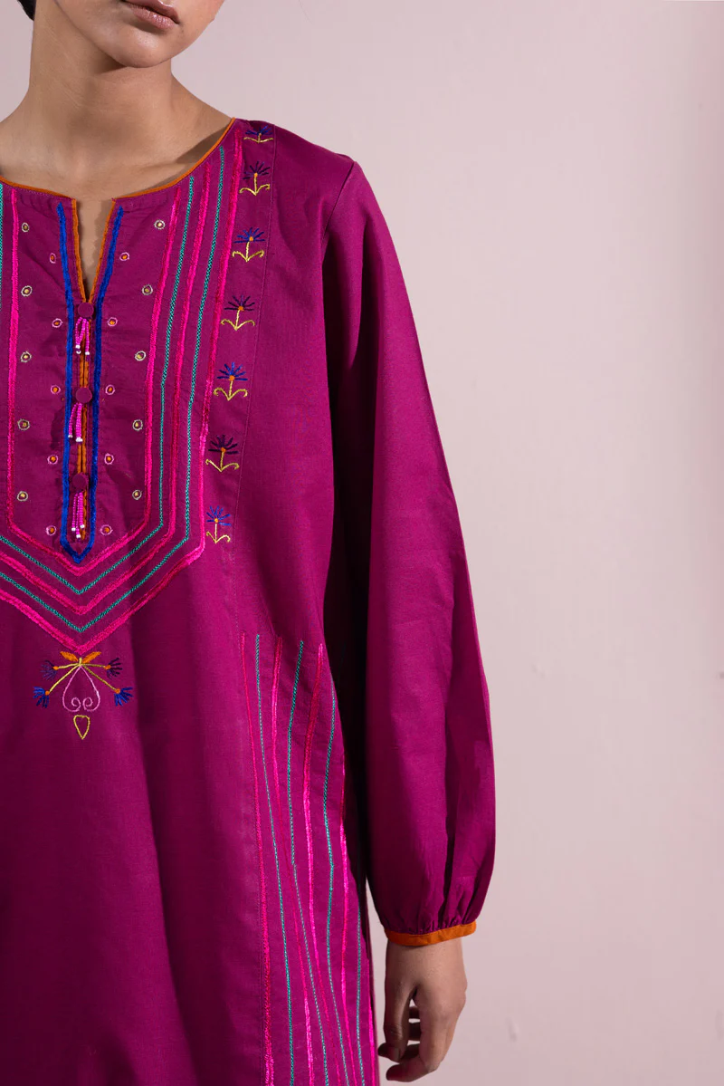Hand-Embroidered Sainchi Set - Image 7