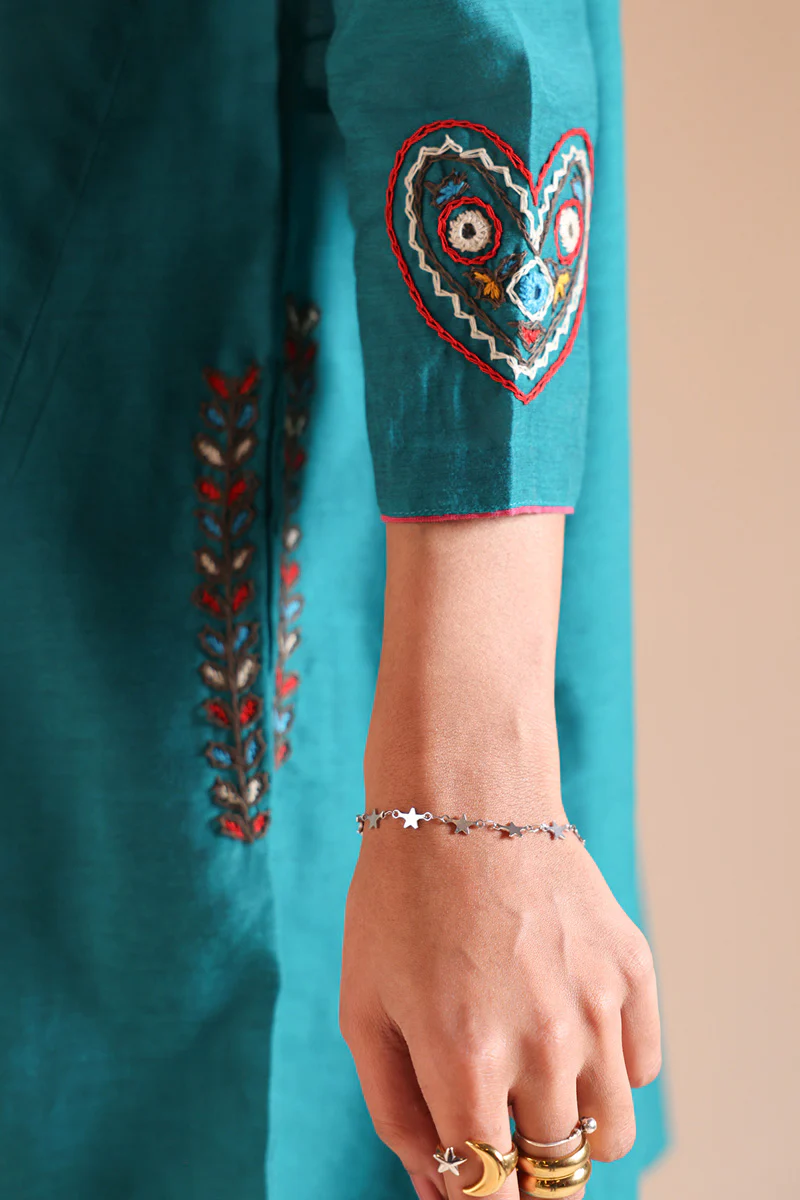 Hand-Embroidered Sheesh Set - Image 5