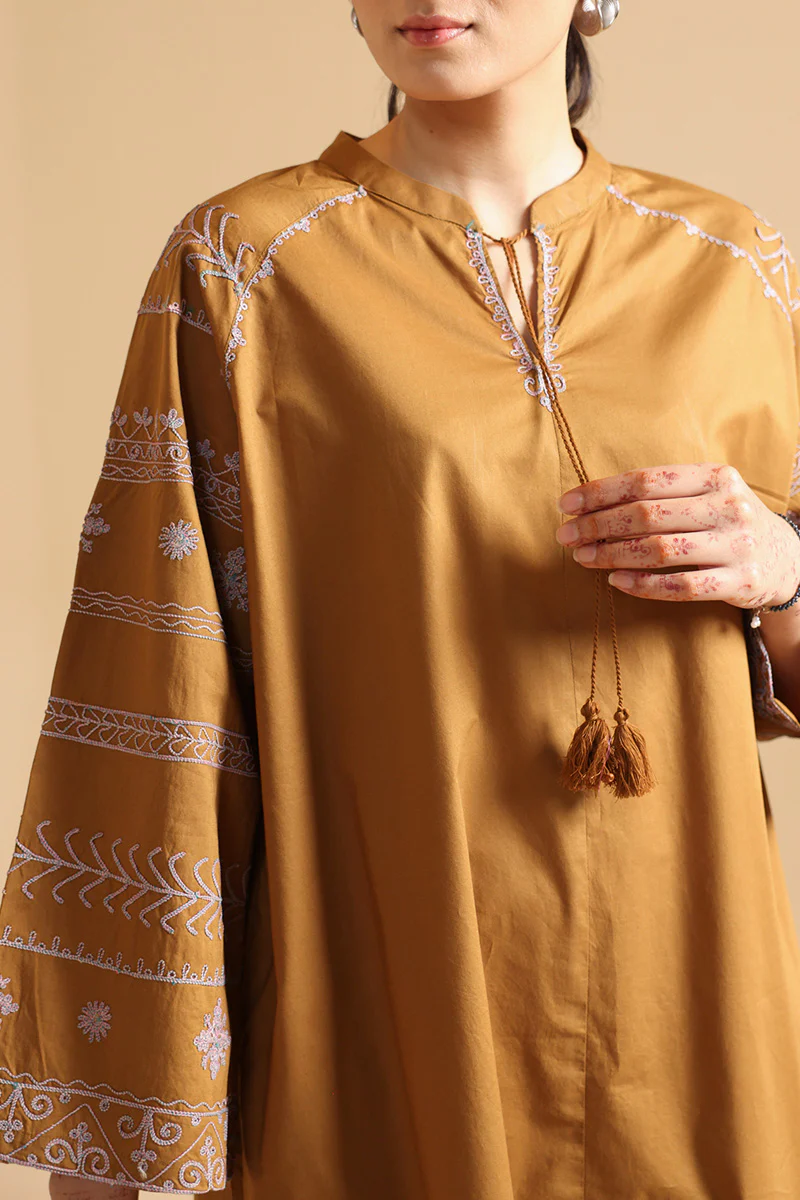 Chitrali Chogha Tassel Set - Image 2