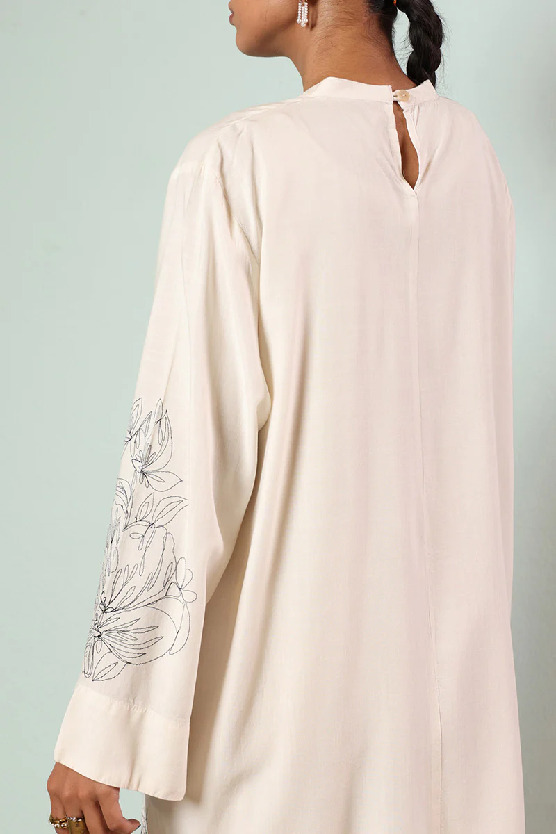 Monochrome Embroidered Edit Set - Image 7