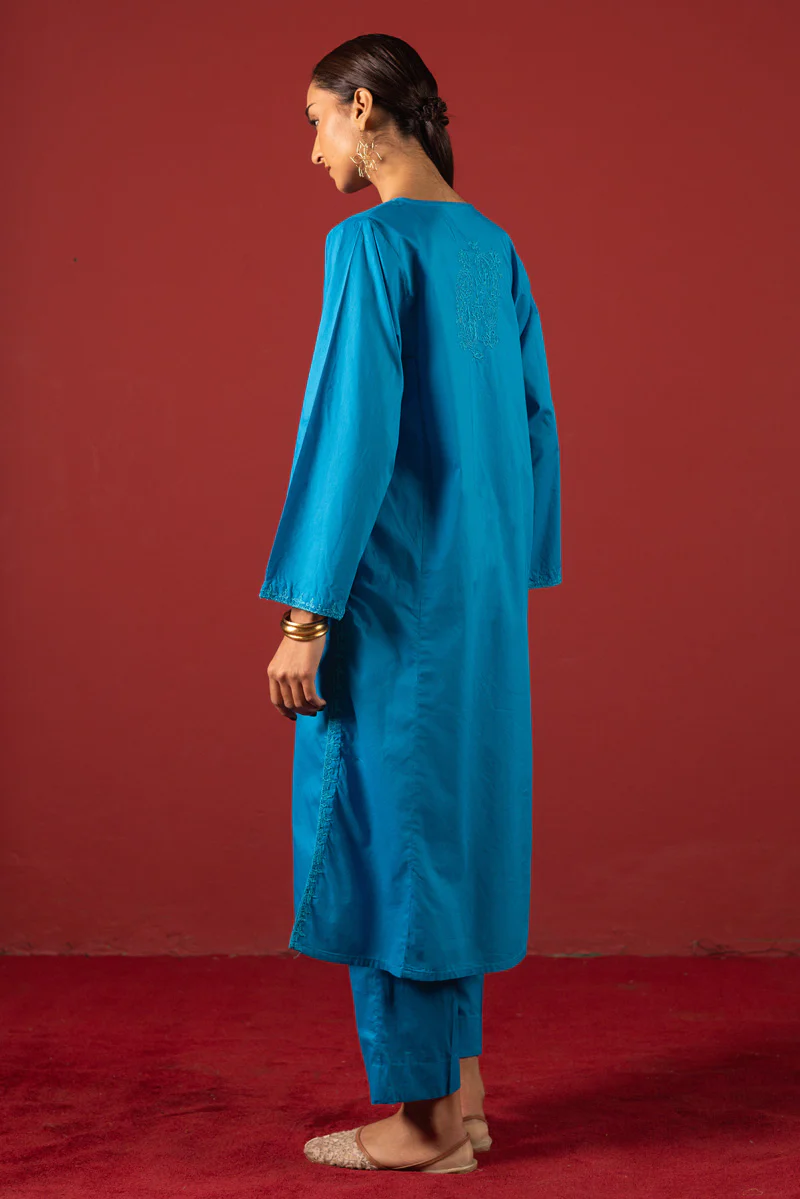 Embroidered Chitrali Chogha Set - Image 5