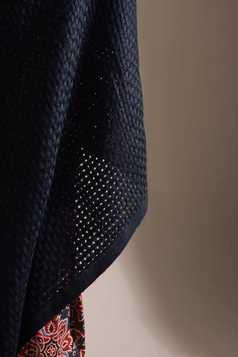 Woven Checks Shawl - Image 19
