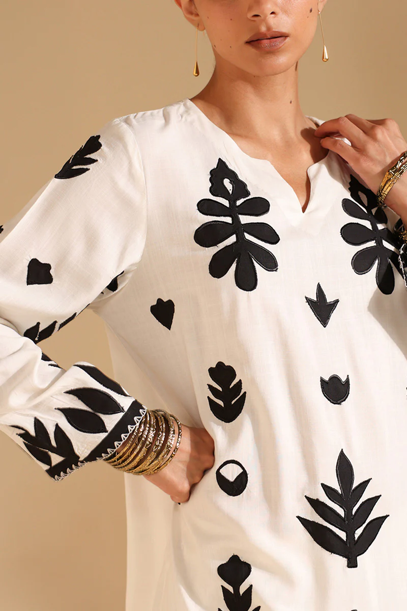 Monochrome Appliqué Edit Set - Image 9