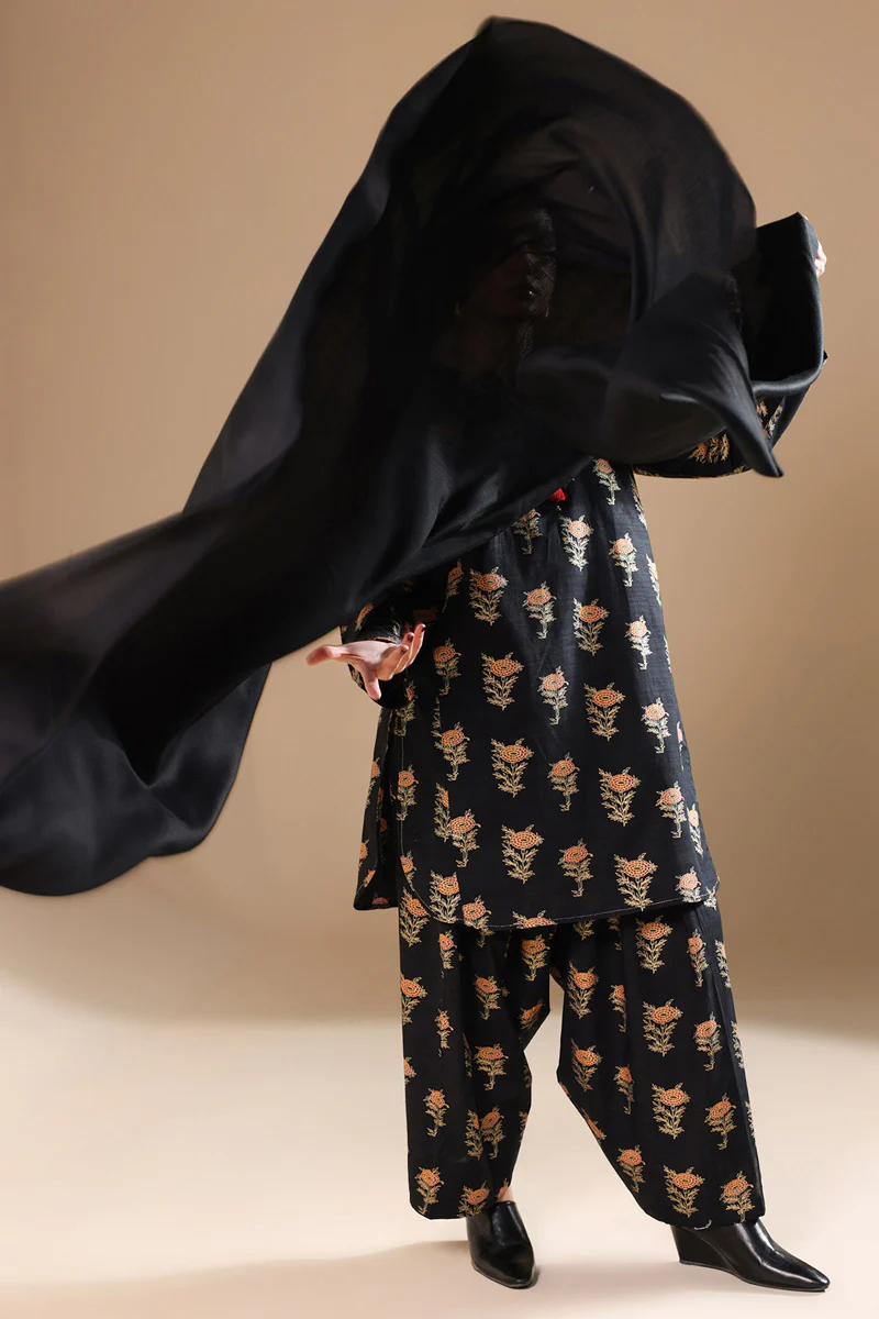 Classic Comfort Shawl - Image 13